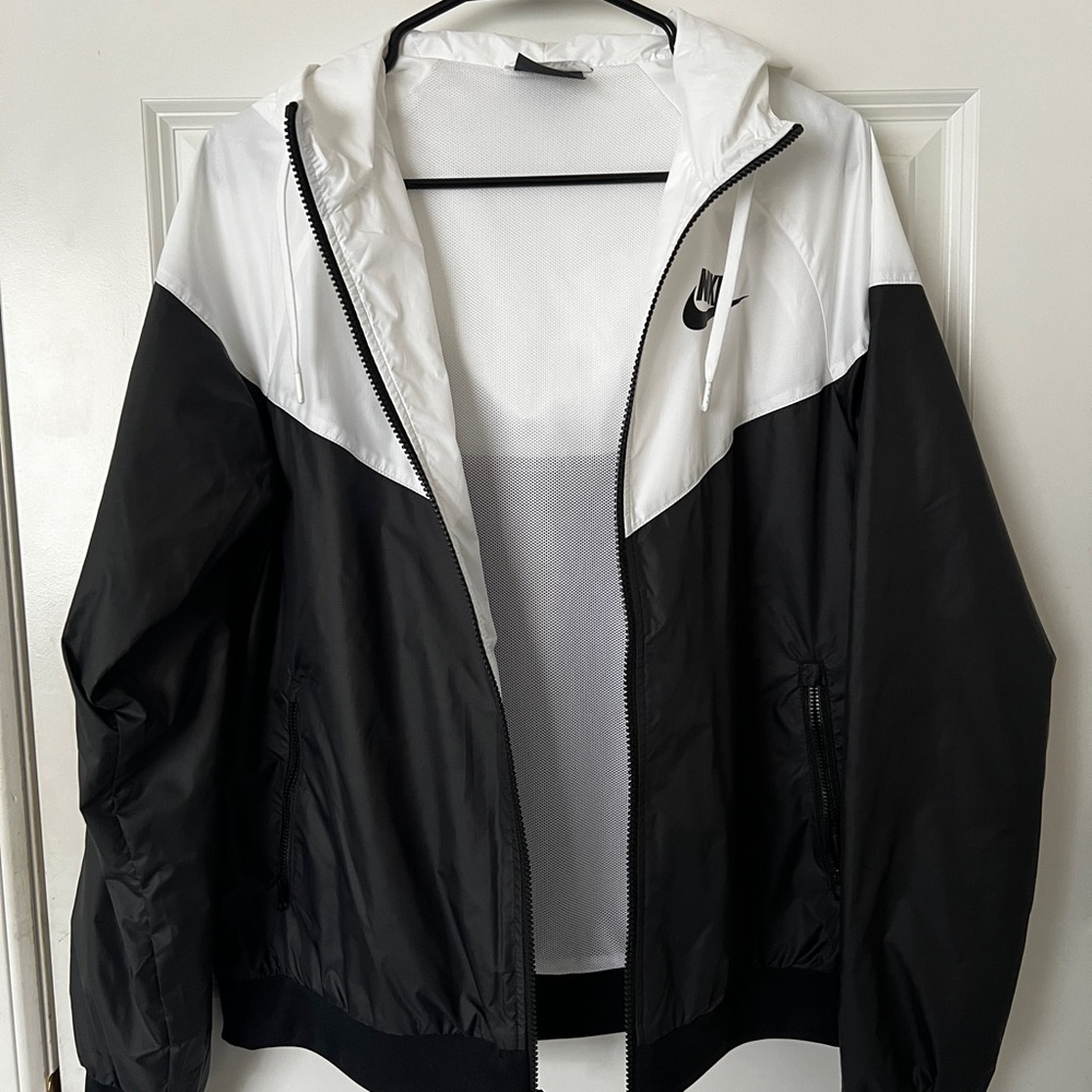Nike Two-Tone Windbreaker Jacket - Picture 2 of 8